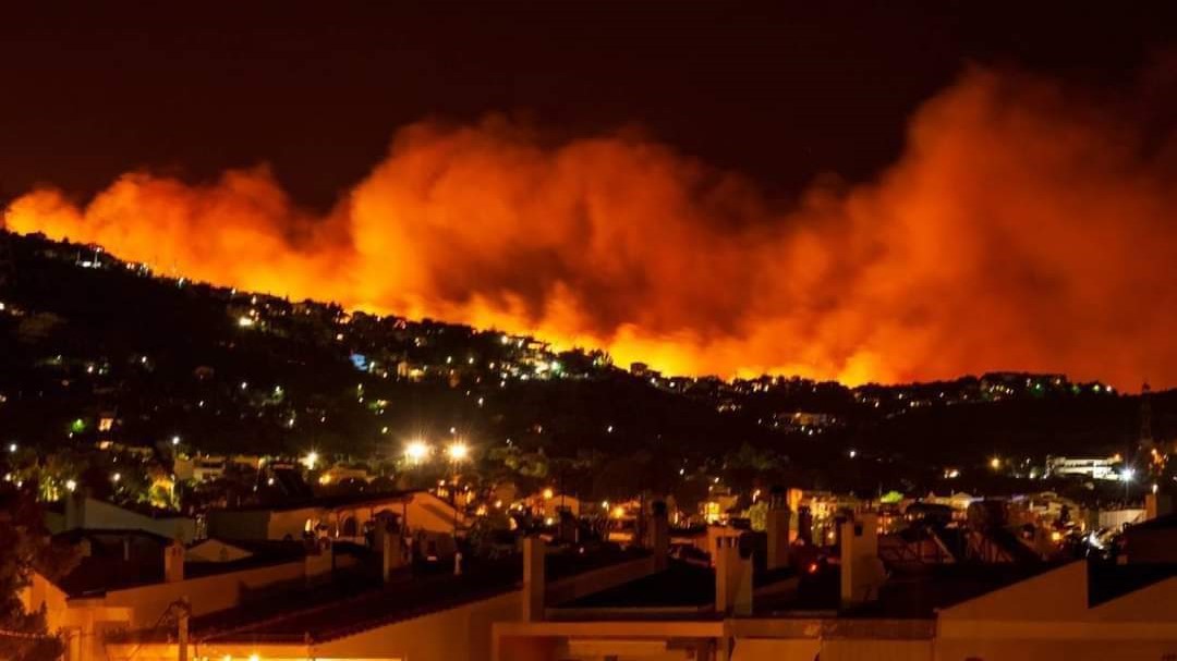 Gran incendio forestal consume municipios de Veracruz